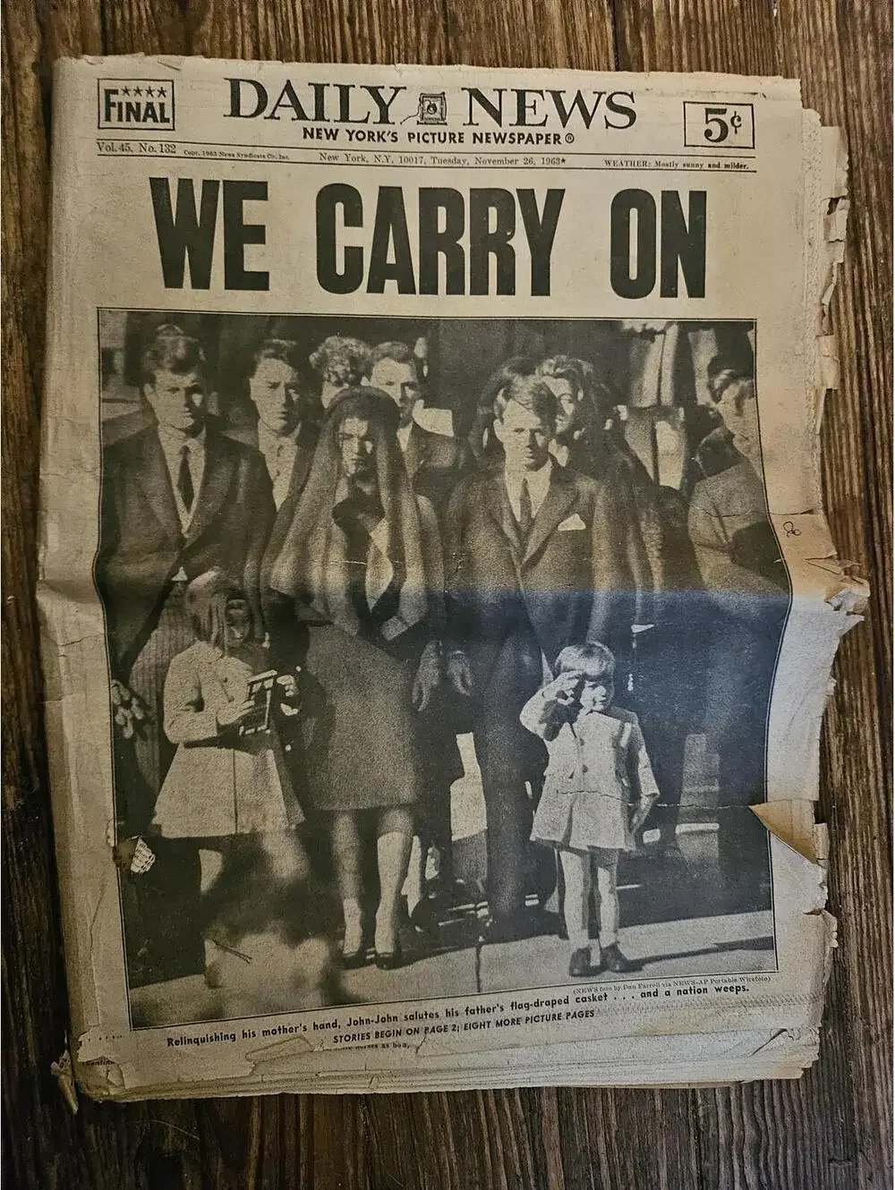 New York Daily News JFK Kennedy Assassination newspaper Nov 26, 1963 We carry on